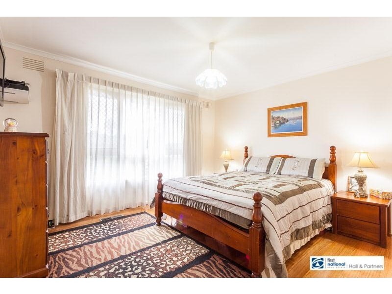 20 Neasham  Drive, Dandenong North VIC 3175