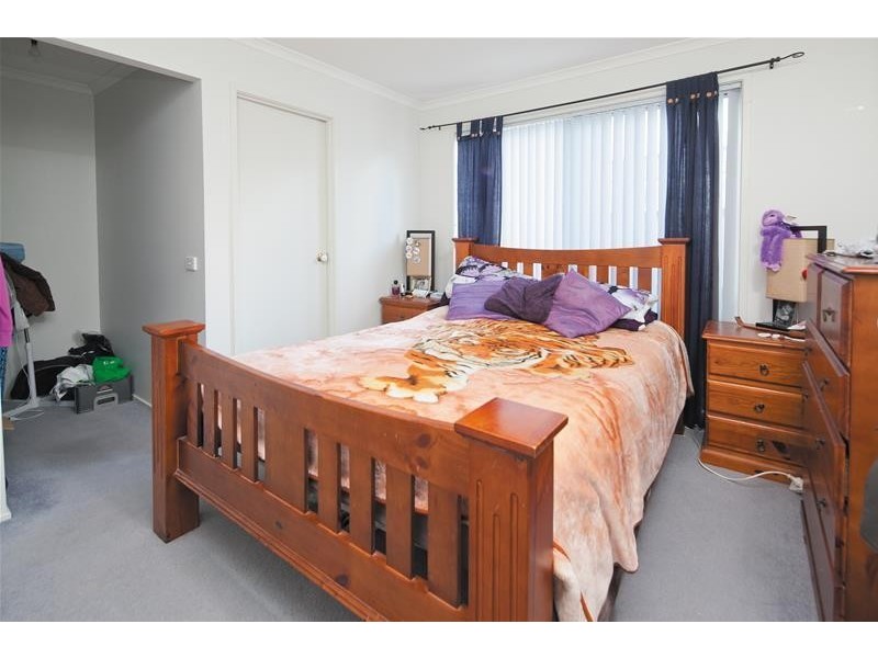 22 Linda Drive, Cranbourne West VIC 3977