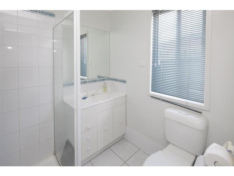 22 Linda Drive, Cranbourne West VIC 3977