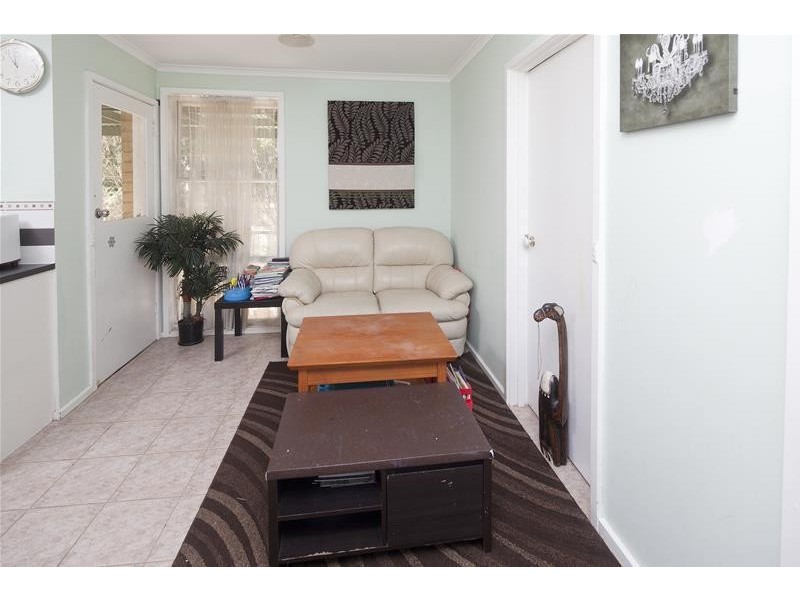 48 Meadow Wood Walk, Narre Warren VIC 3805