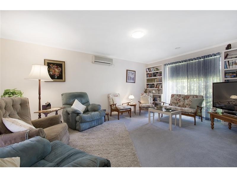 9 Tilmouth Place, Narre Warren South VIC 3805