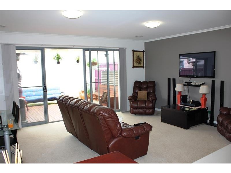 31 Newport Drive, Mulgrave VIC 3170