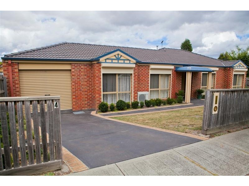 4 Birdwood Avenue, Dandenong VIC 3175