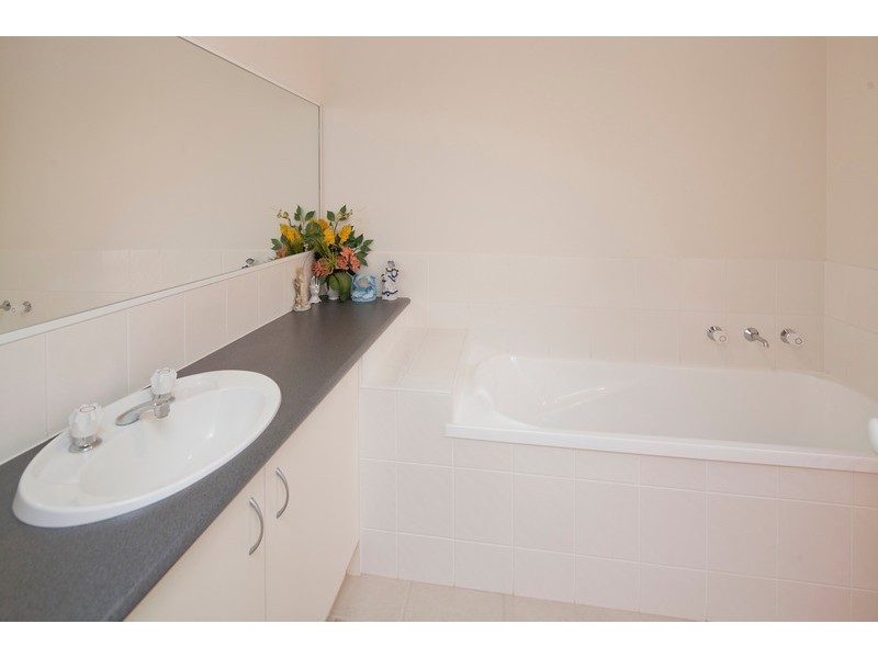 4 Birdwood Avenue, Dandenong VIC 3175