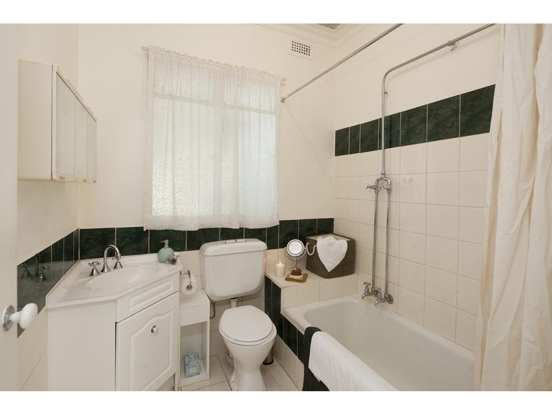 6 Jesson Crescent, Dandenong VIC 3175