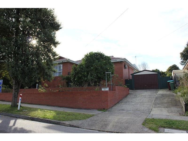 9 Wallaroo Avenue, Narre Warren VIC 3805