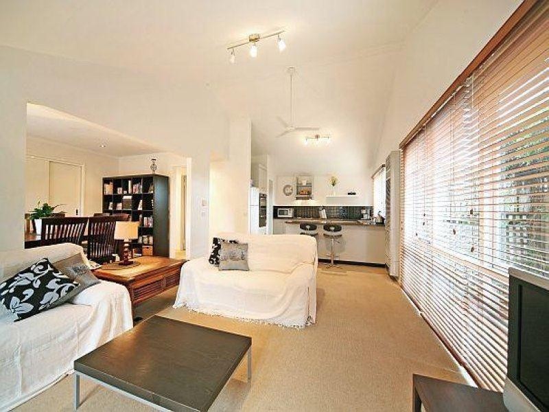 15 Saltair Street, Hampton East VIC 3188