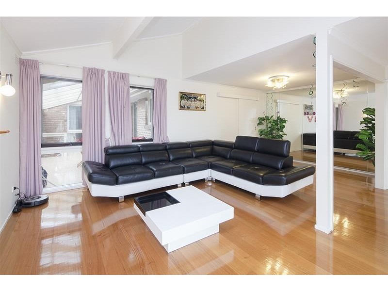 40 Mildura Crescent, Endeavour Hills VIC 3802