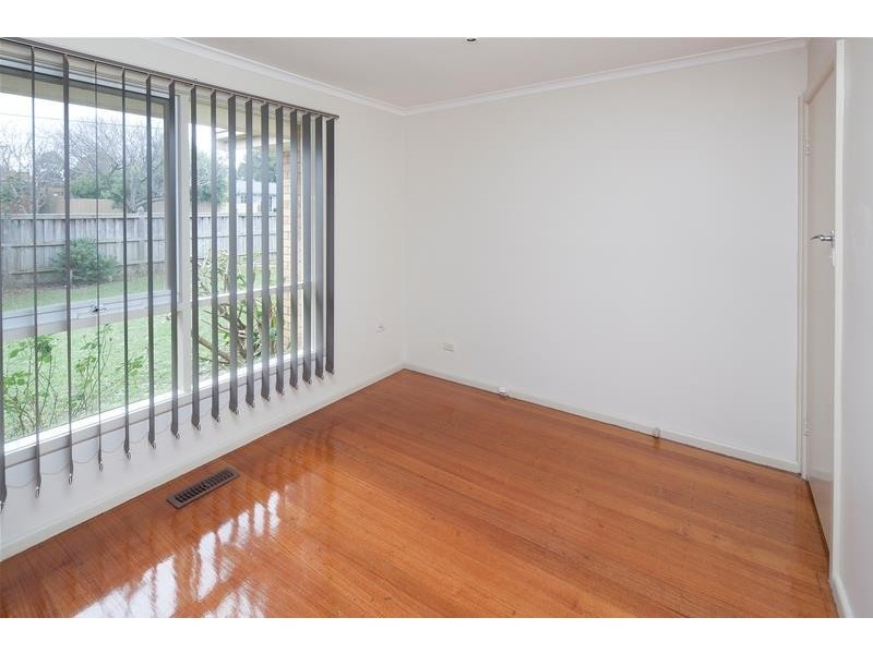 1/30 Hansworth Street, Mulgrave VIC 3170