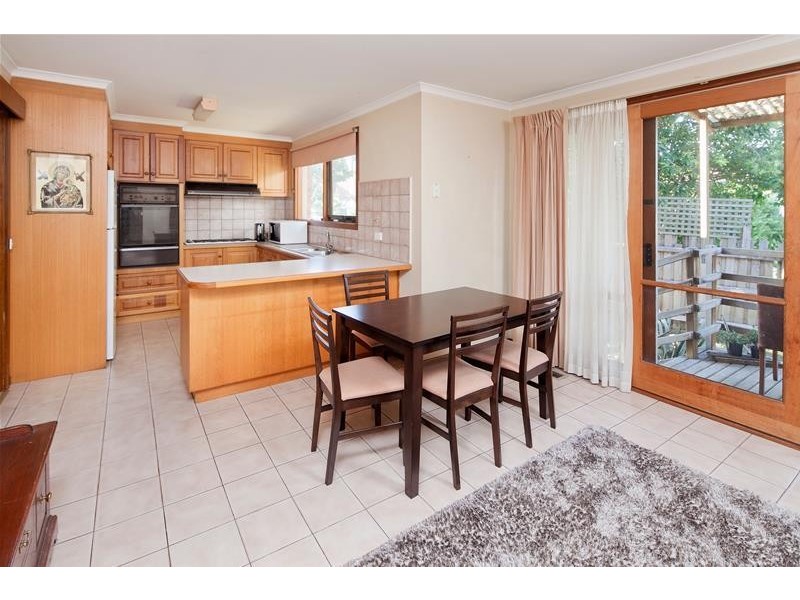 2/9 Morris Court, Springvale VIC 3171