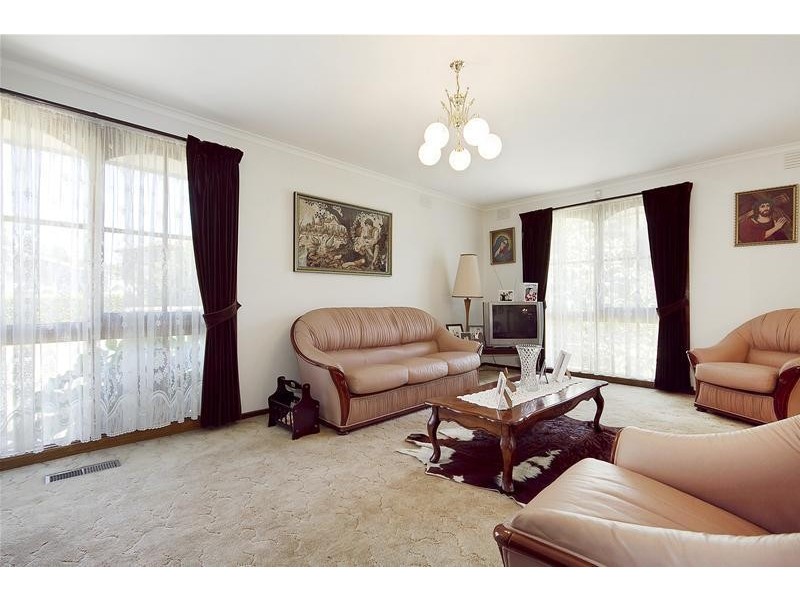 19 Jessup Close, Mulgrave VIC 3170