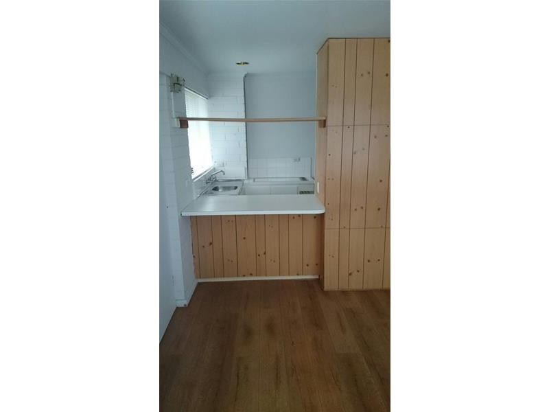 15/2-4 Salmon Street, Mentone VIC 3194