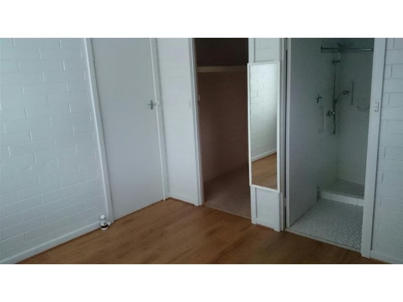 15/2-4 Salmon Street, Mentone VIC 3194