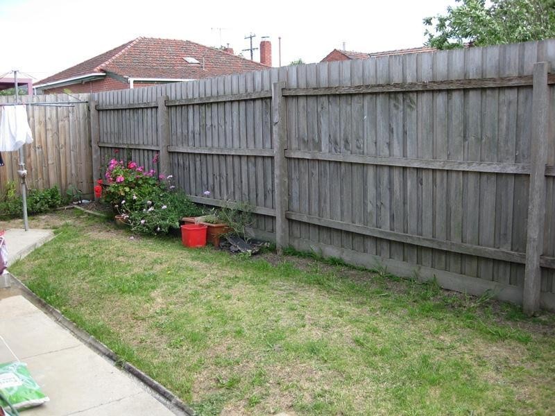 3/70 Cleeland  Street, Dandenong VIC 3175