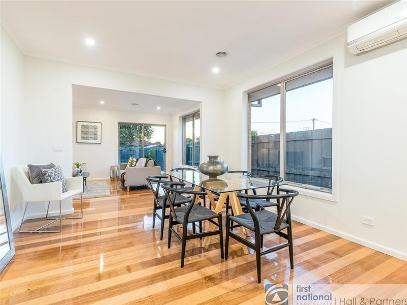 17 Mollison Street, Dandenong North VIC 3175