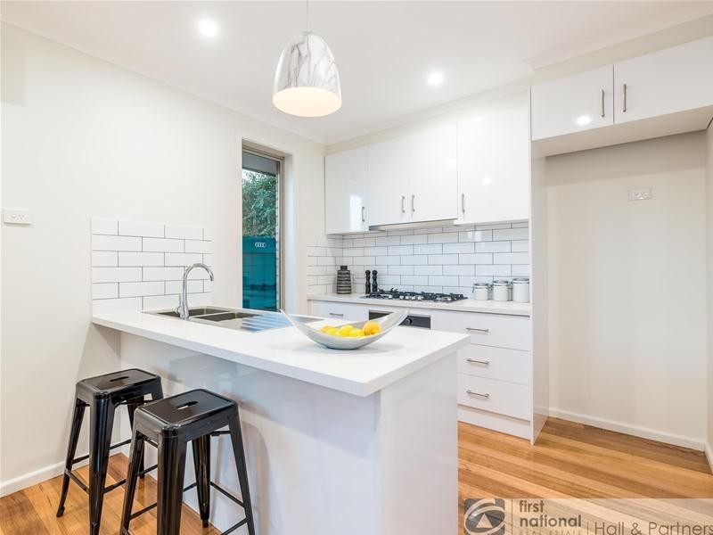 17 Mollison Street, Dandenong North VIC 3175