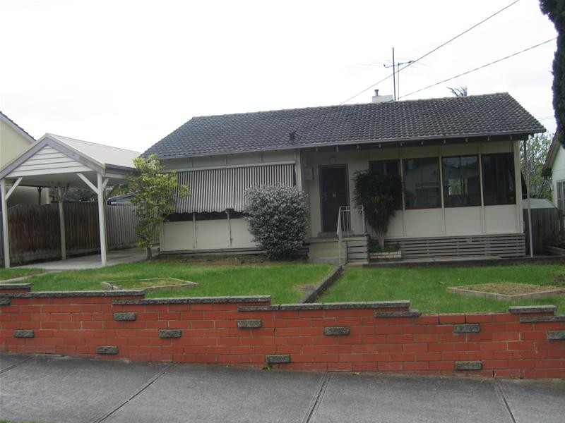 13 Waratah Street, Doveton VIC 3177