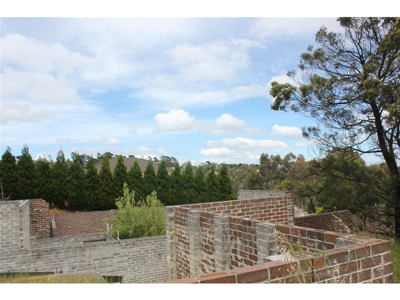 8 Hill Edge Court, Lysterfield South VIC 3156