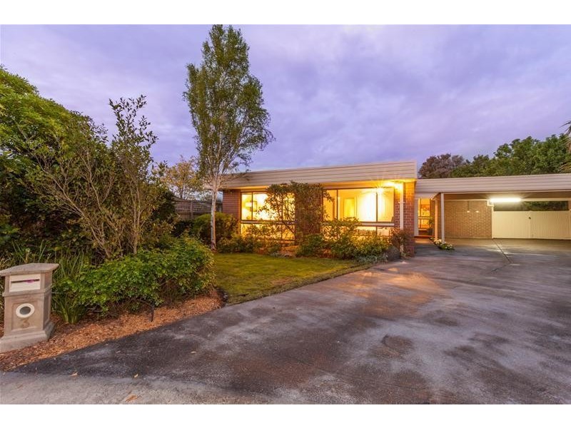 3 Alma Close, Mulgrave VIC 3170