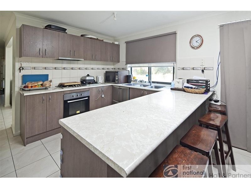 4 Kosta Boda Boulevard, Pakenham VIC 3810