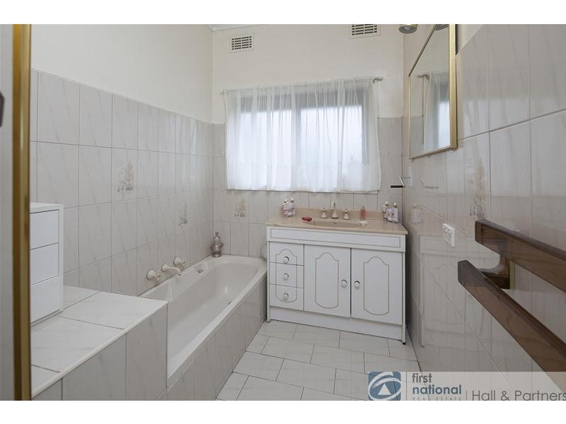 84 Railway Parade, Dandenong VIC 3175