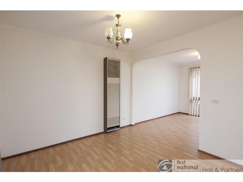 2/21 Kerrison Drive, Hampton Park VIC 3976