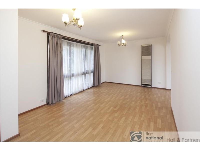 2/21 Kerrison Drive, Hampton Park VIC 3976