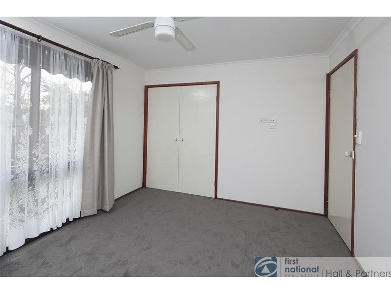 2/21 Kerrison Drive, Hampton Park VIC 3976