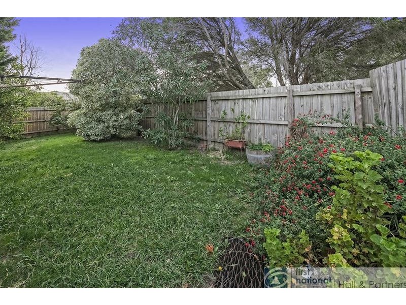 2/21 Kerrison Drive, Hampton Park VIC 3976