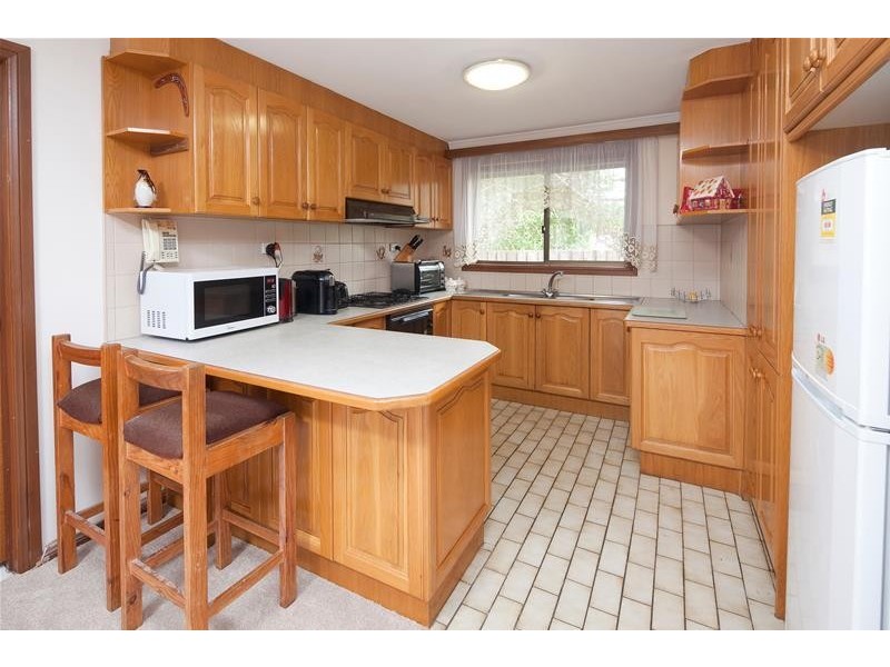 2/21 Edward Avenue, Dandenong VIC 3175