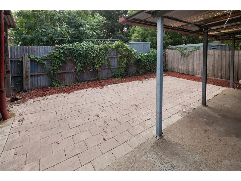 2/21 Edward Avenue, Dandenong VIC 3175