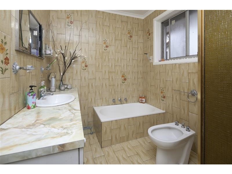 63 Kidds Road, Doveton VIC 3177