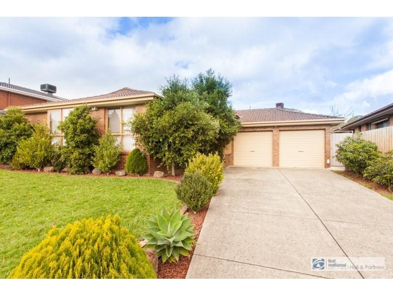 92 Thomas Mitchell Drive, Endeavour Hills VIC 3802