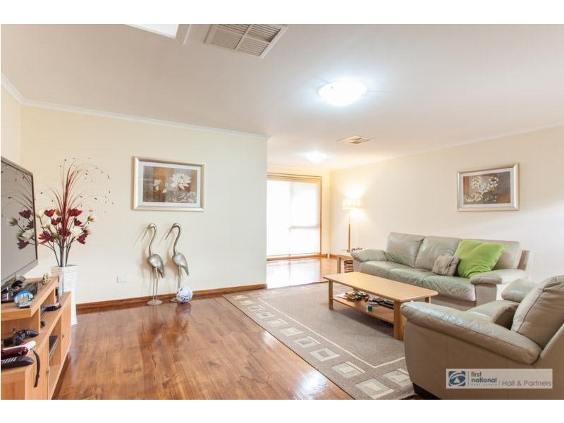 92 Thomas Mitchell Drive, Endeavour Hills VIC 3802