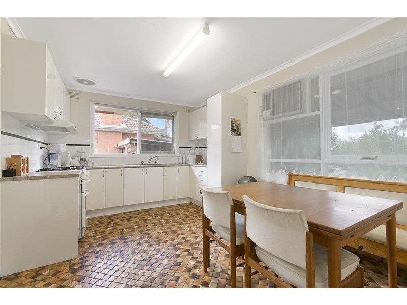 63 Huxley Avenue, Mulgrave VIC 3170