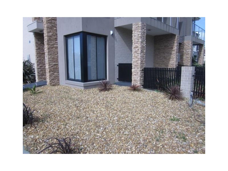 2/64 Everitt Street, Dandenong VIC 3175