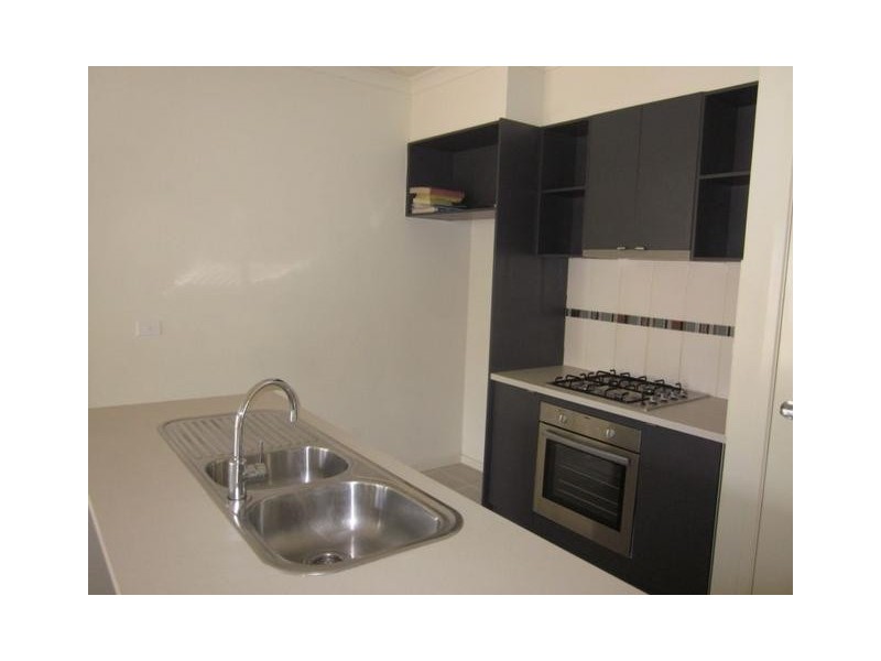 2/64 Everitt Street, Dandenong VIC 3175