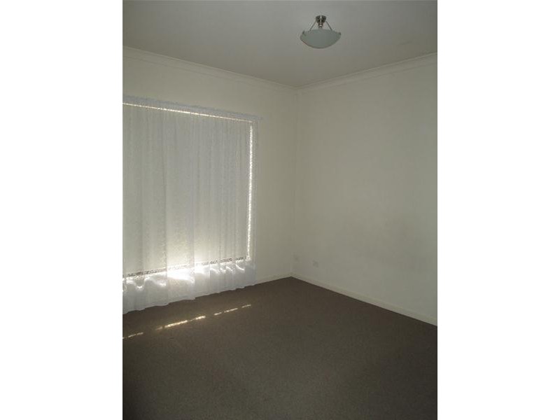 2/64 Everitt Street, Dandenong VIC 3175