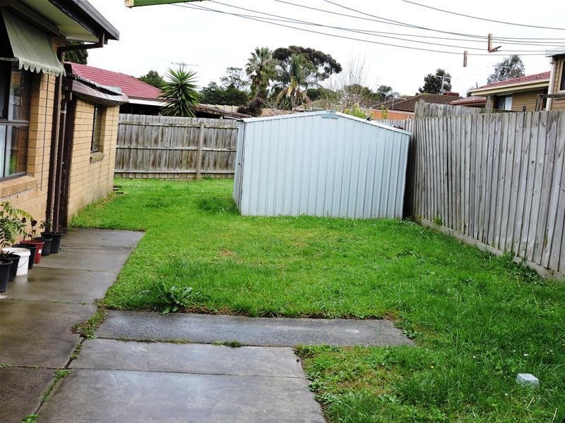 5 Dowell Court, Dandenong North VIC 3175