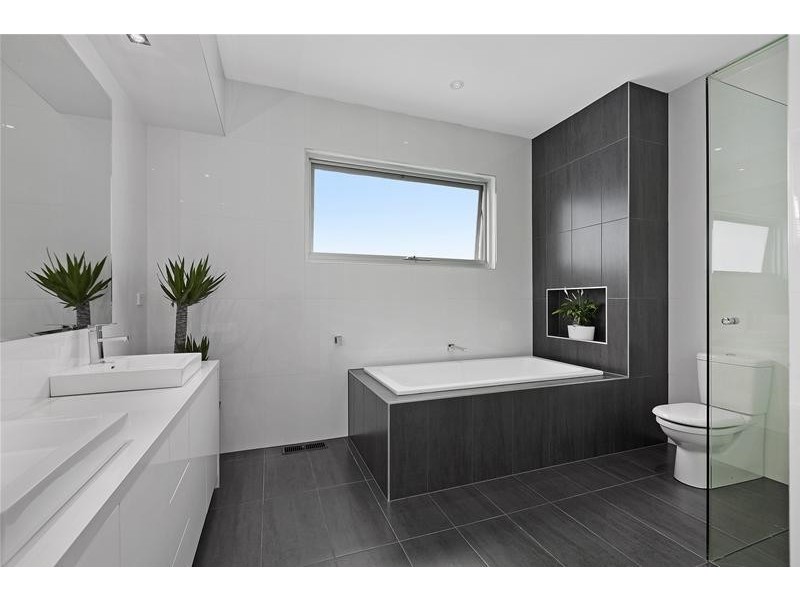 10 Portland Street, Mulgrave VIC 3170