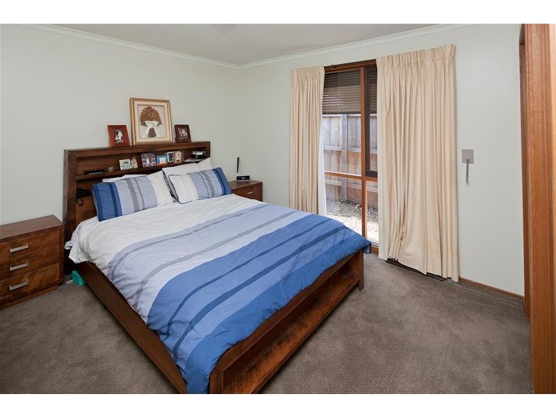 14 Huckson Rise, Dandenong North VIC 3175