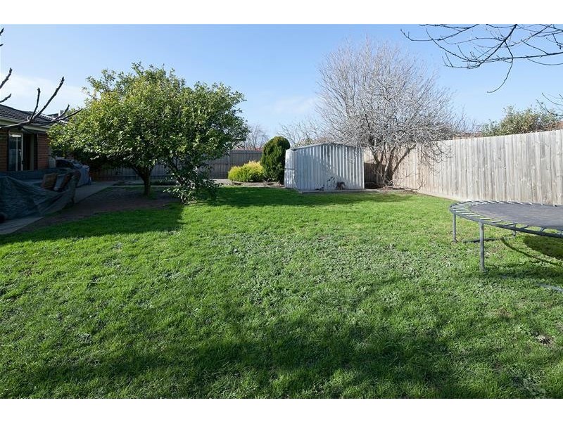 14 Huckson Rise, Dandenong North VIC 3175