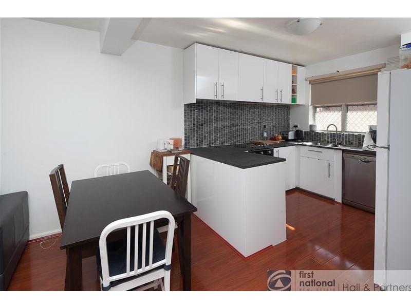 2/1 Carroll Avenue, Dandenong VIC 3175