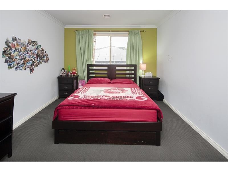 4 Roselea Place, Narre Warren North VIC 3804