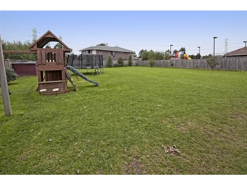 4 Roselea Place, Narre Warren North VIC 3804