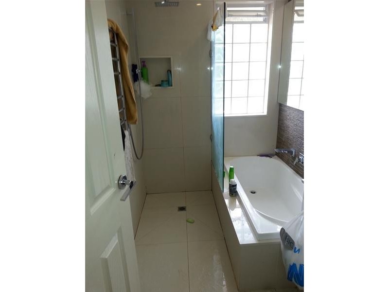 8 Leprosa Court, Endeavour Hills VIC 3802