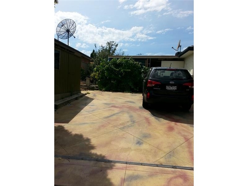 8 Leprosa Court, Endeavour Hills VIC 3802