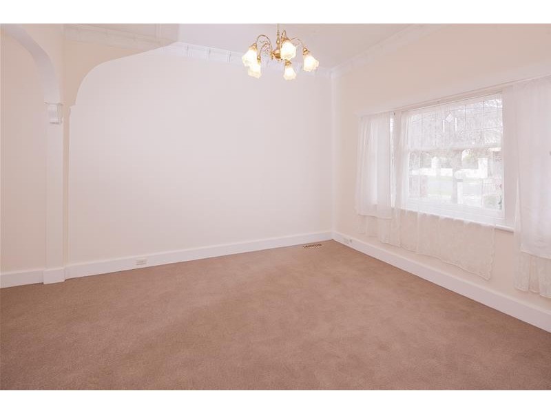 12 Ronald Street, Dandenong VIC 3175