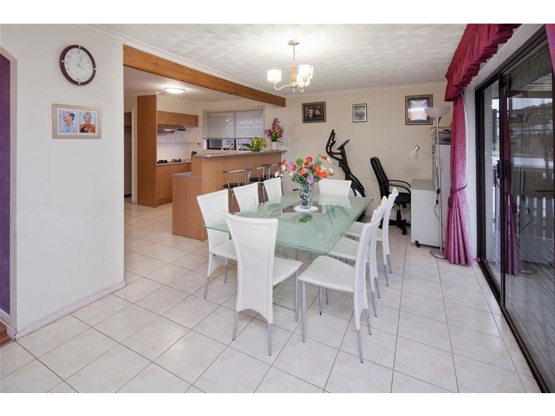 17 Frawley Road, Hallam VIC 3803