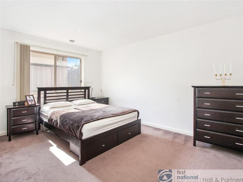 4/30 Heyington Crescent, Noble Park North VIC 3174